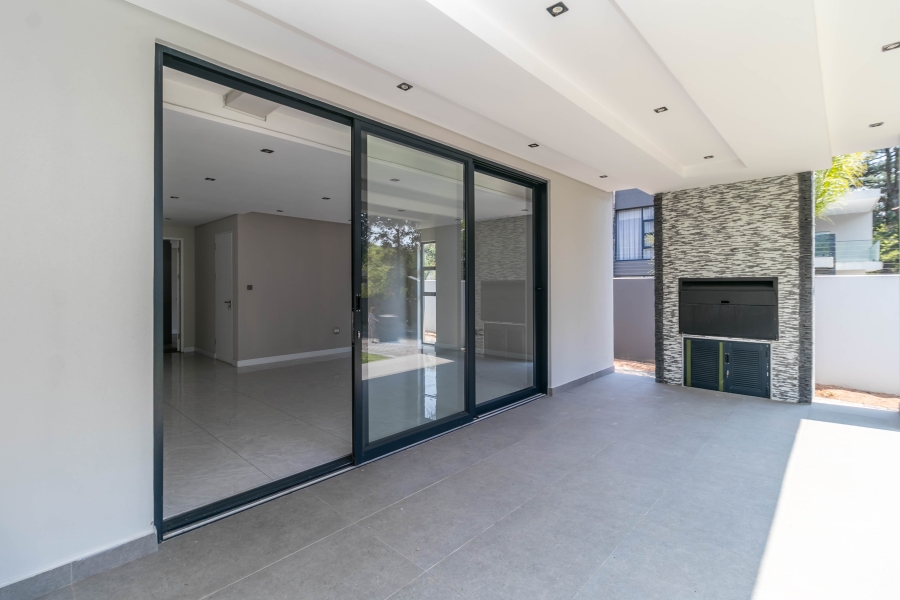 To Let 4 Bedroom Property for Rent in Morningside Gauteng