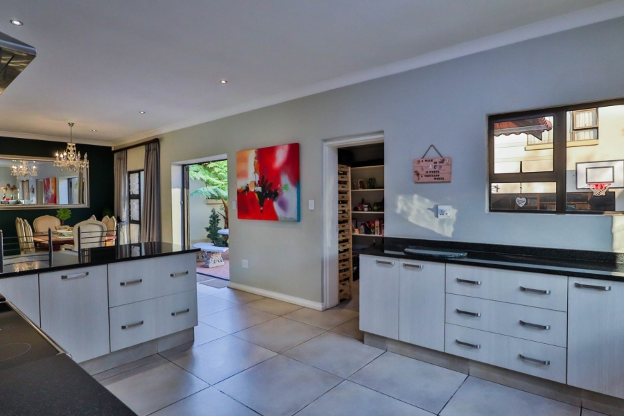 4 Bedroom Property for Sale in Dunvegan Gauteng