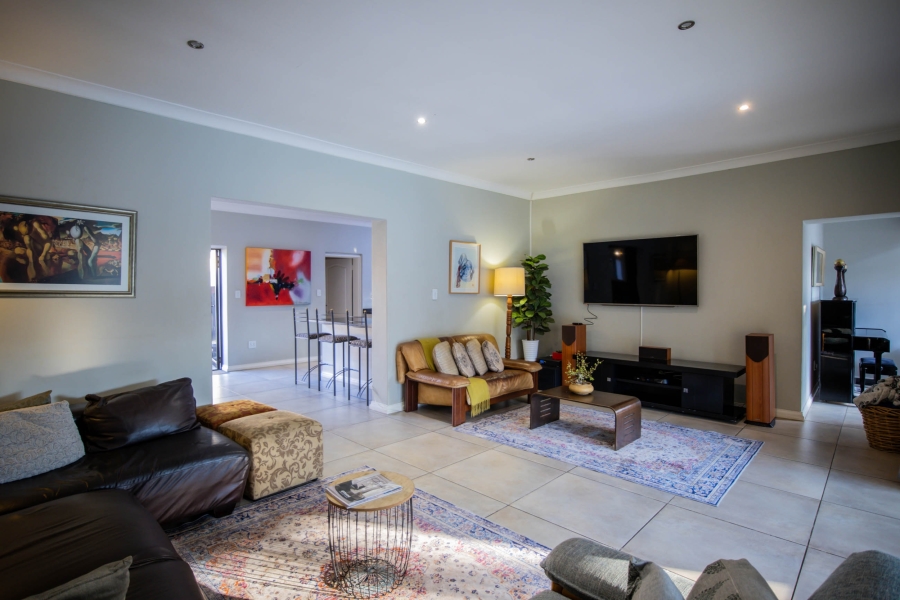 4 Bedroom Property for Sale in Dunvegan Gauteng