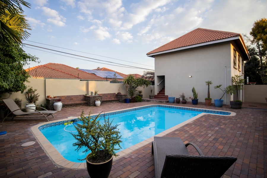 4 Bedroom Property for Sale in Dunvegan Gauteng