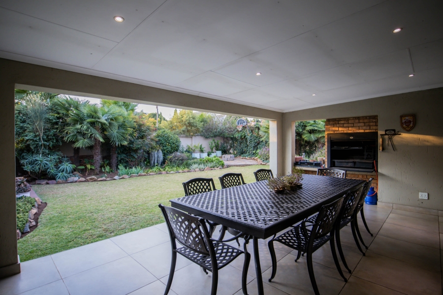 4 Bedroom Property for Sale in Dunvegan Gauteng