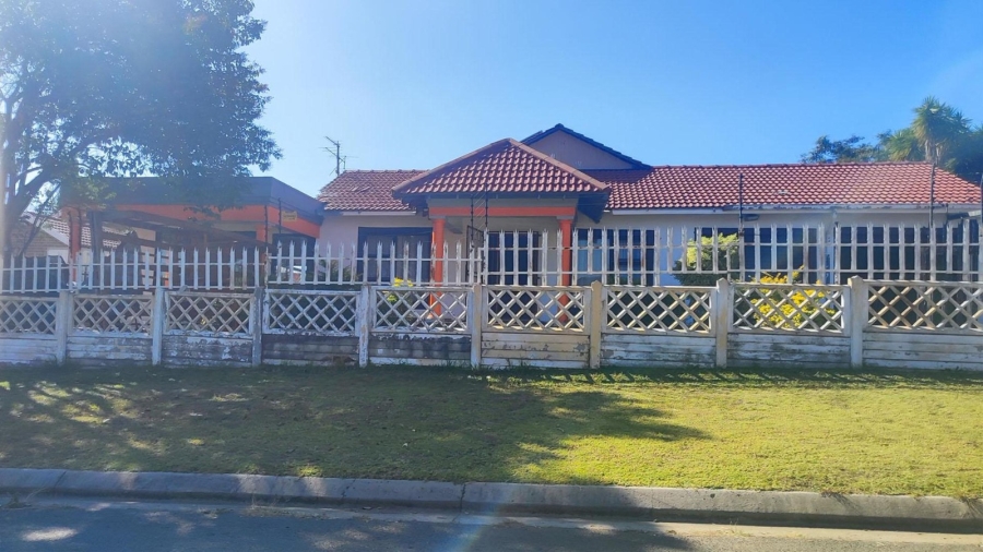4 Bedroom Property for Sale in Birch Acres Gauteng