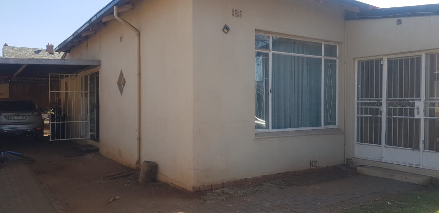 4 Bedroom Property for Sale in Brenthurst Gauteng
