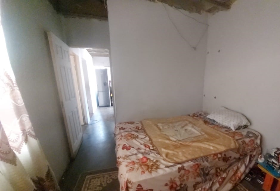 2 Bedroom Property for Sale in Daveyton Gauteng