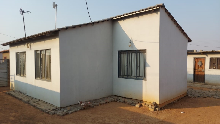 2 Bedroom Property for Sale in Daveyton Gauteng
