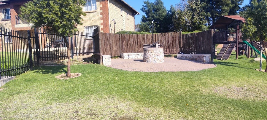 2 Bedroom Property for Sale in Allandale Gauteng