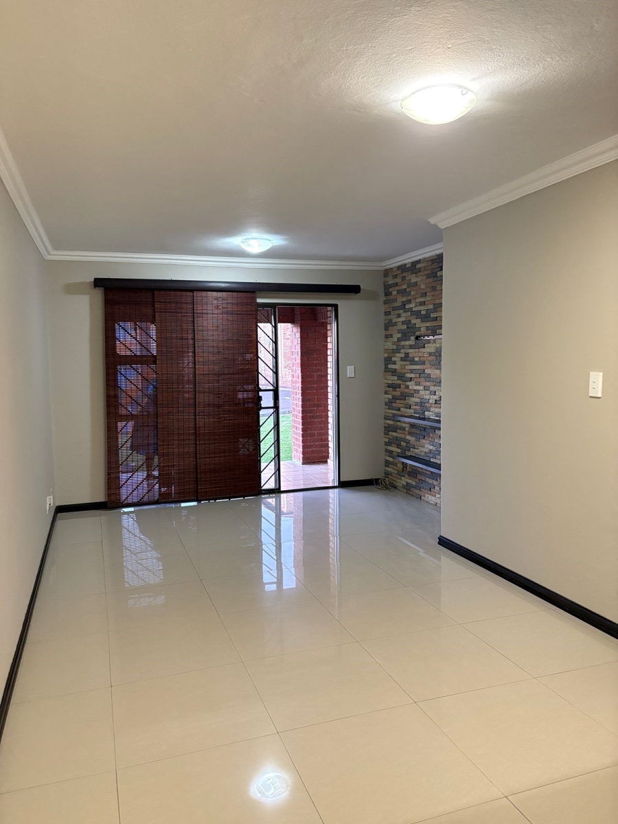2 Bedroom Property for Sale in Allandale Gauteng