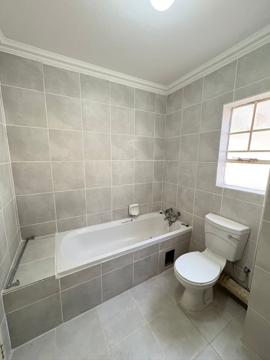 2 Bedroom Property for Sale in Allandale Gauteng