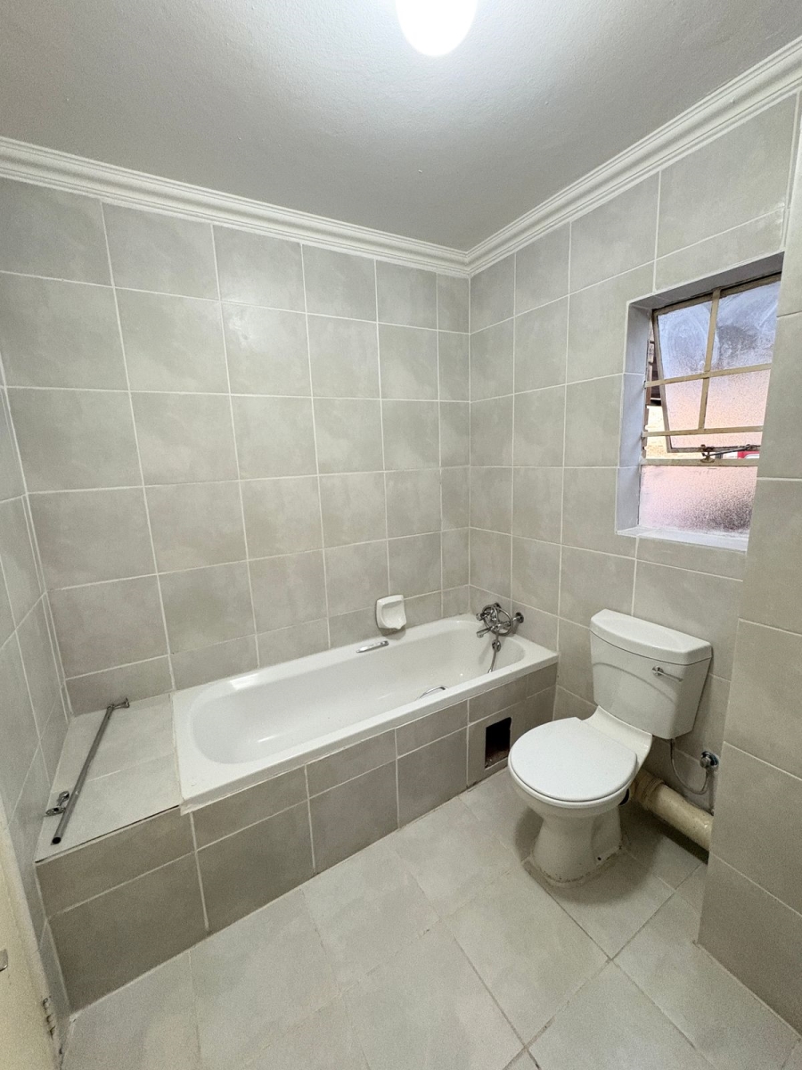 2 Bedroom Property for Sale in Allandale Gauteng