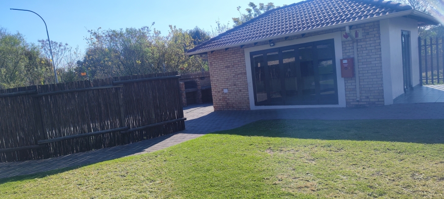 2 Bedroom Property for Sale in Allandale Gauteng