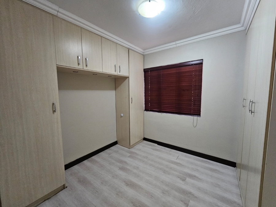 2 Bedroom Property for Sale in Allandale Gauteng