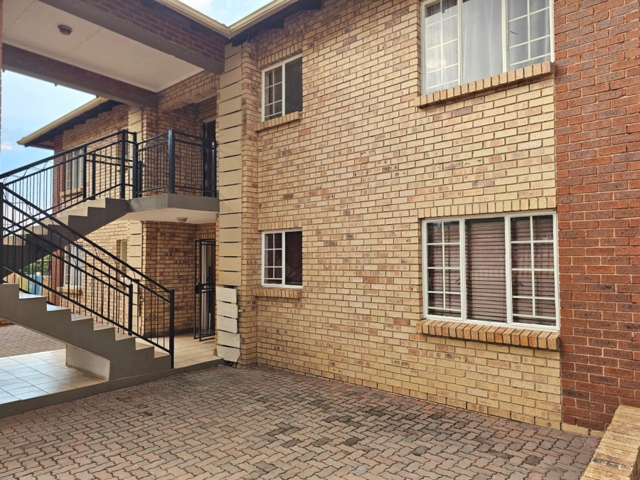 2 Bedroom Property for Sale in Allandale Gauteng