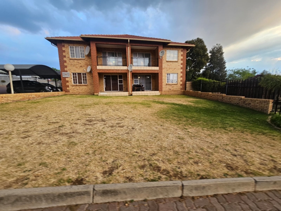 2 Bedroom Property for Sale in Allandale Gauteng