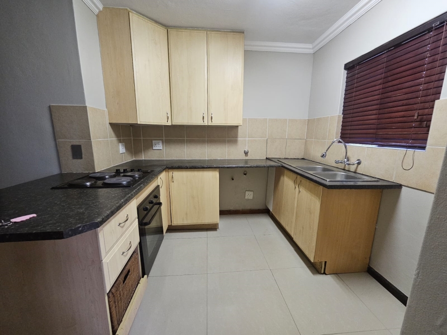 2 Bedroom Property for Sale in Allandale Gauteng