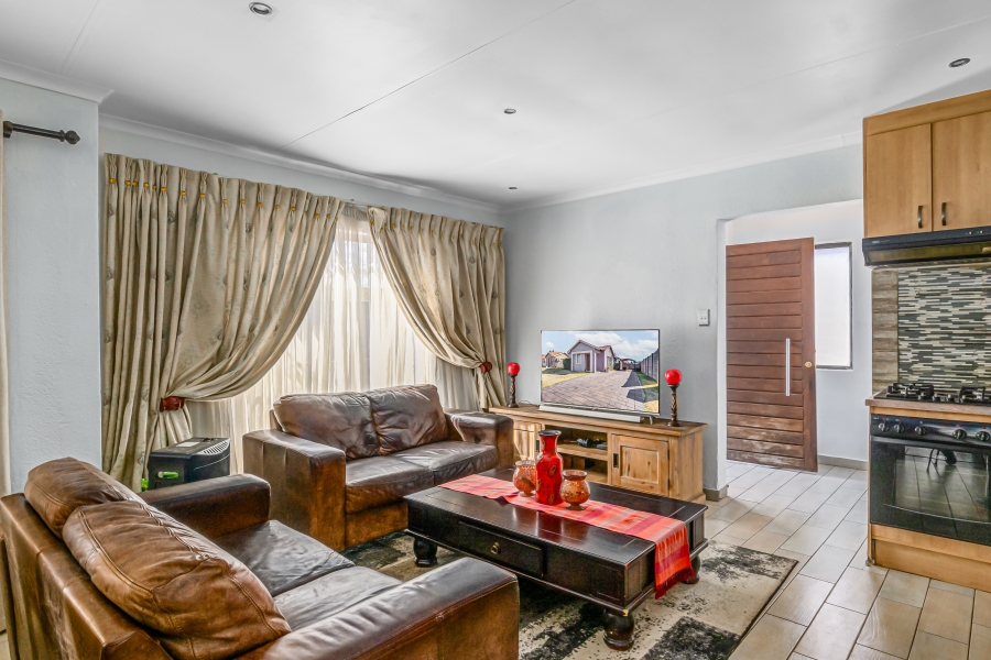 3 Bedroom Property for Sale in Terenure Gauteng