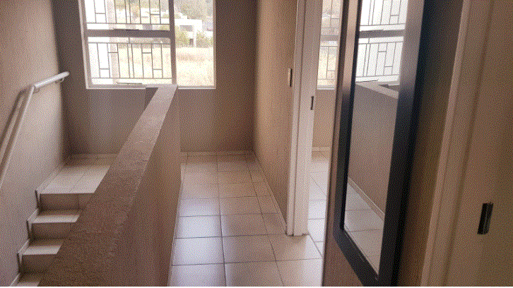 2 Bedroom Property for Sale in Weltevreden Park Gauteng