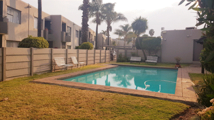 2 Bedroom Property for Sale in Weltevreden Park Gauteng