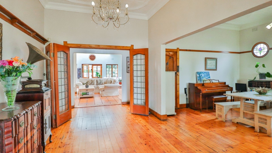 6 Bedroom Property for Sale in Kensington Gauteng