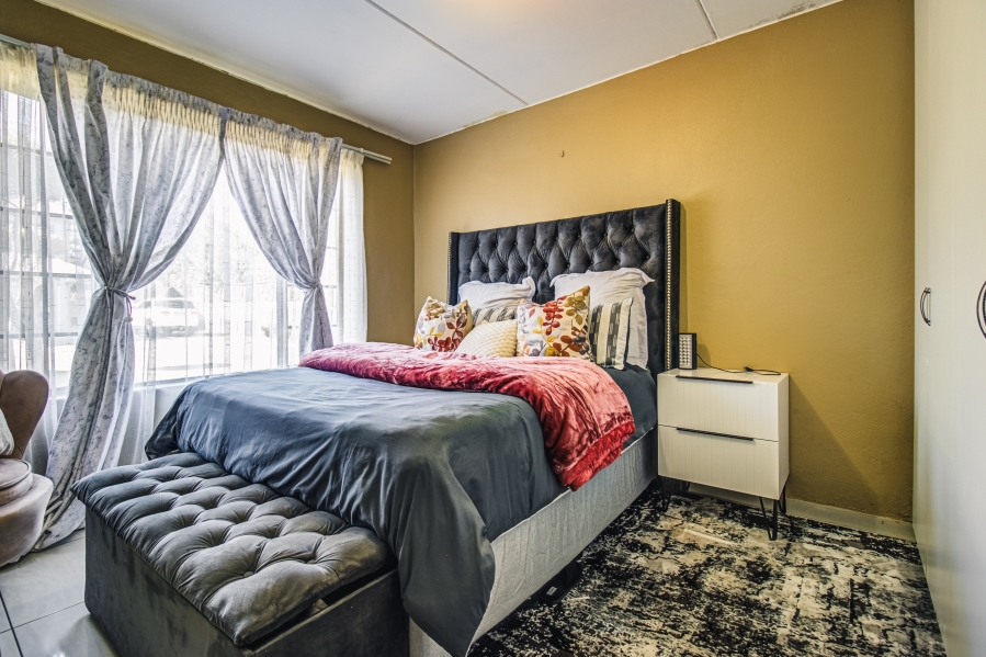 2 Bedroom Property for Sale in Birchleigh Gauteng