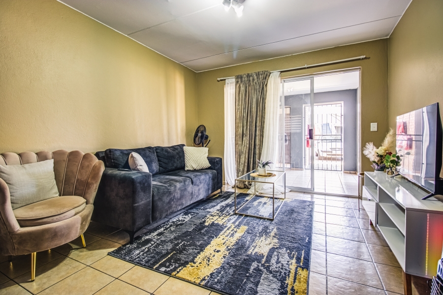 2 Bedroom Property for Sale in Birchleigh Gauteng