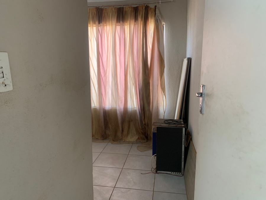 3 Bedroom Property for Sale in Protea Glen Gauteng