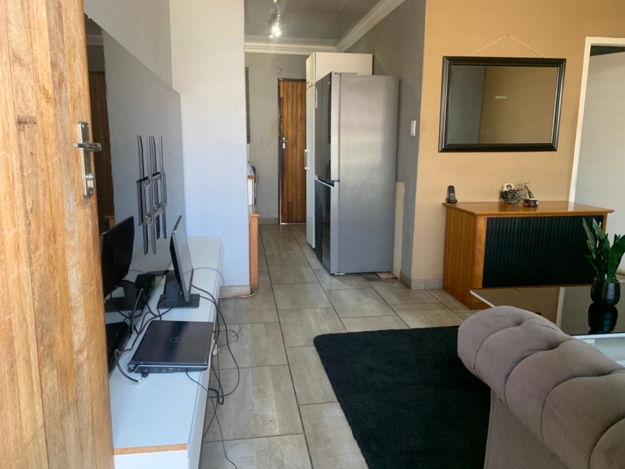 3 Bedroom Property for Sale in Protea Glen Gauteng