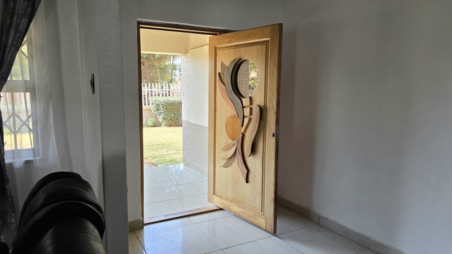 3 Bedroom Property for Sale in Discovery Gauteng