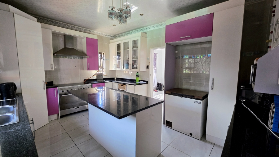 3 Bedroom Property for Sale in Discovery Gauteng