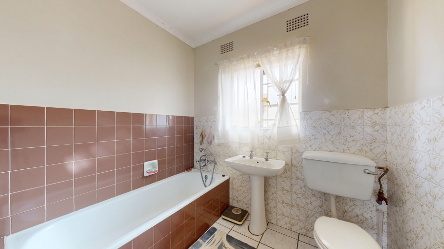 3 Bedroom Property for Sale in Marlands Gauteng
