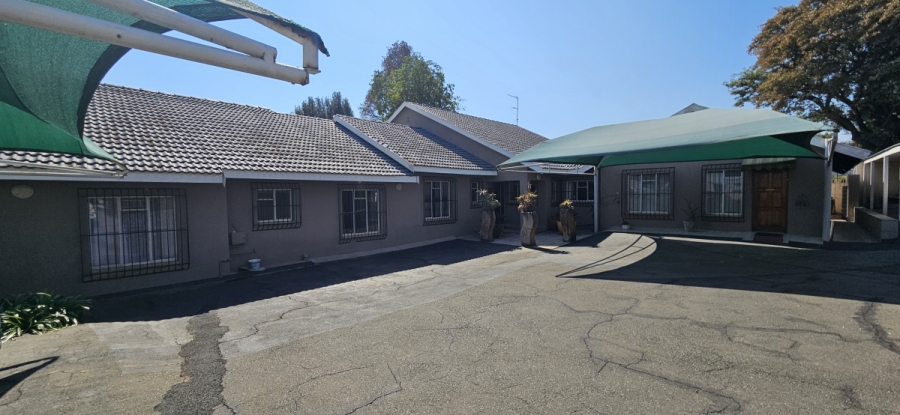 9 Bedroom Property for Sale in Morning Hill Gauteng
