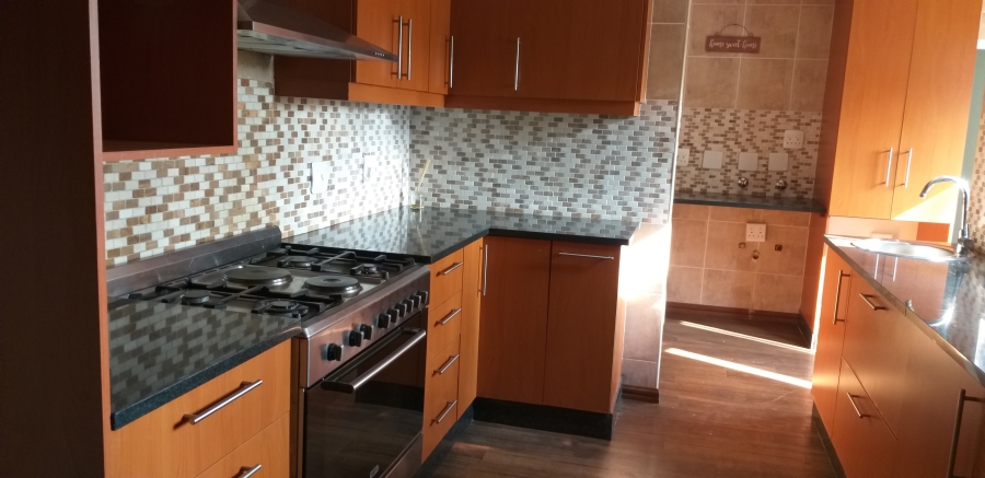 4 Bedroom Property for Sale in Farrarmere Gauteng