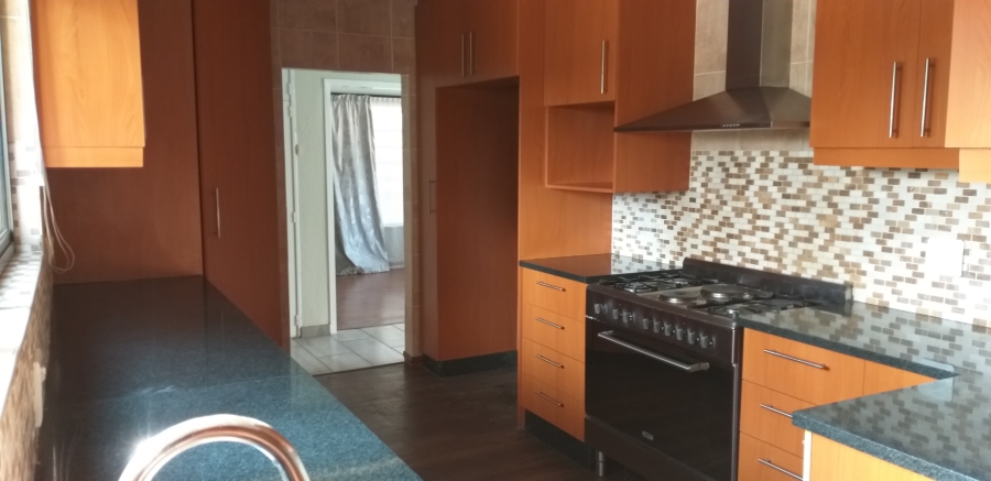 4 Bedroom Property for Sale in Farrarmere Gauteng
