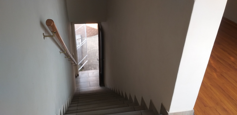 4 Bedroom Property for Sale in Farrarmere Gauteng