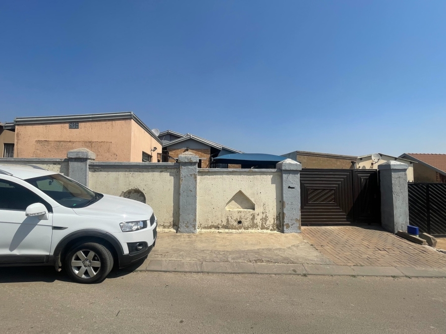3 Bedroom Property for Sale in Khatamping Gauteng
