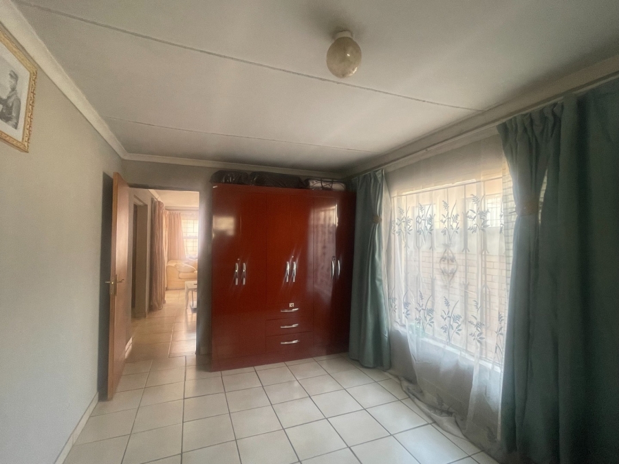 3 Bedroom Property for Sale in Khatamping Gauteng