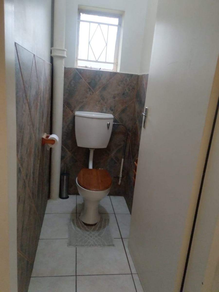 3 Bedroom Property for Sale in Selcourt Gauteng