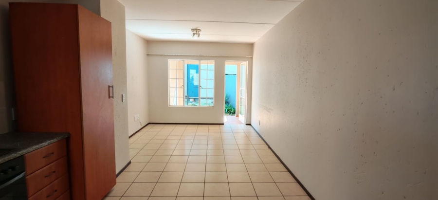 To Let 2 Bedroom Property for Rent in Brentwood Gauteng