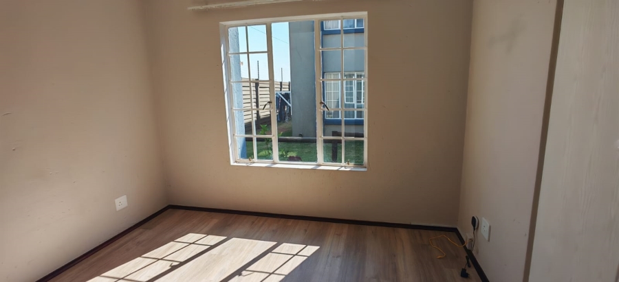 To Let 2 Bedroom Property for Rent in Brentwood Gauteng