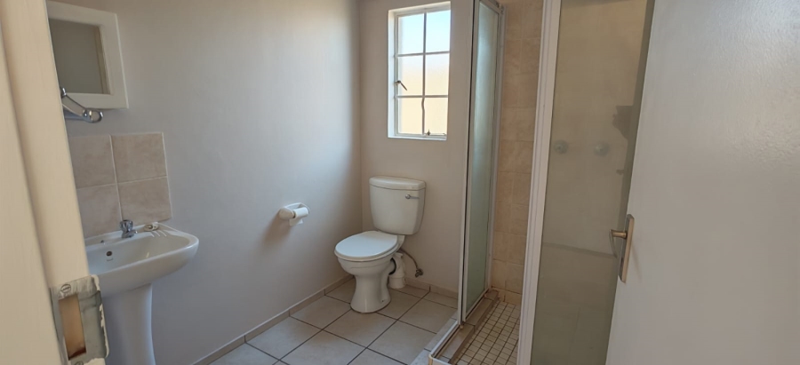 To Let 2 Bedroom Property for Rent in Brentwood Gauteng
