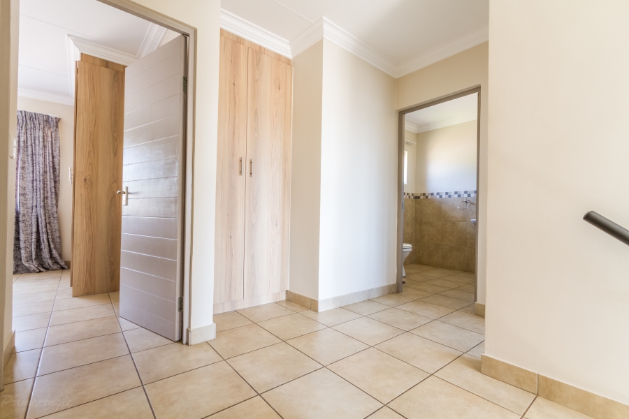 3 Bedroom Property for Sale in Equestria Gauteng