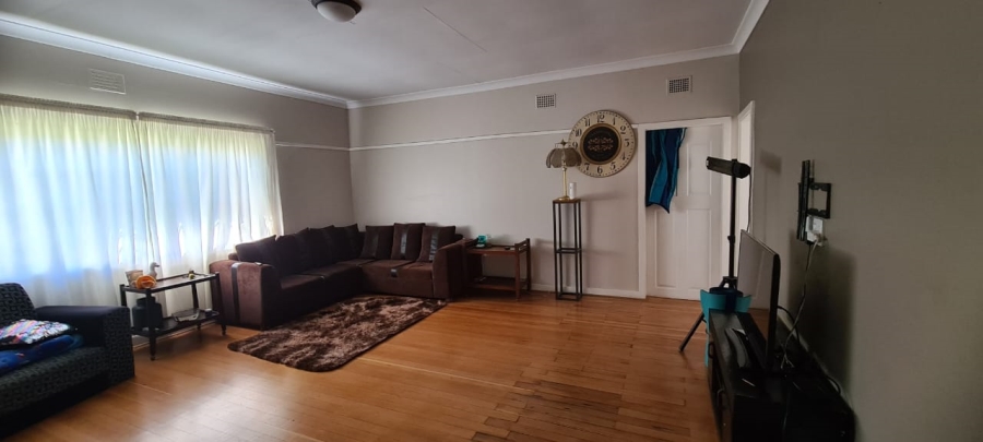 To Let 3 Bedroom Property for Rent in Farrarmere Gauteng
