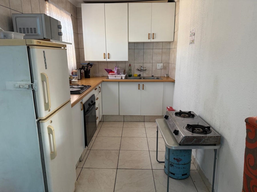 3 Bedroom Property for Sale in Brackendowns Gauteng