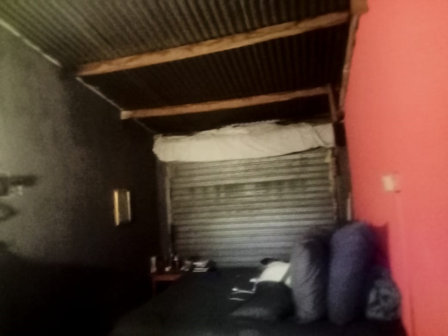 6 Bedroom Property for Sale in Tembisa Central Gauteng