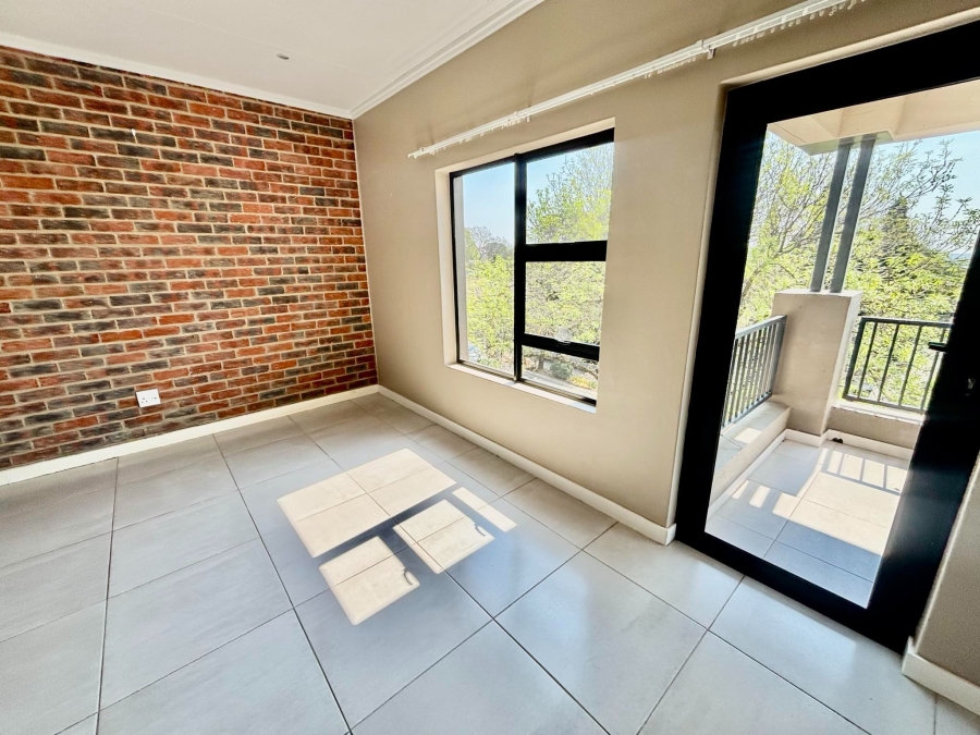 To Let 2 Bedroom Property for Rent in Craighall Park Gauteng