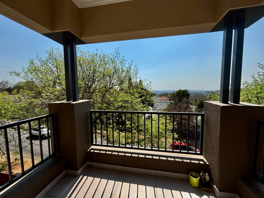 To Let 2 Bedroom Property for Rent in Craighall Park Gauteng