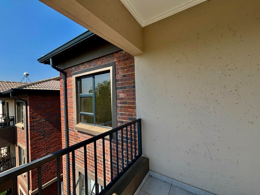 To Let 2 Bedroom Property for Rent in Craighall Park Gauteng