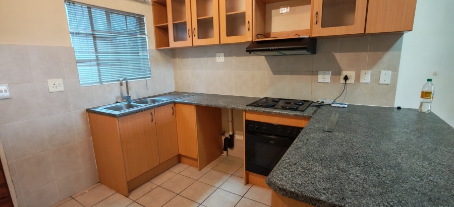 To Let 3 Bedroom Property for Rent in Parkhaven Gauteng