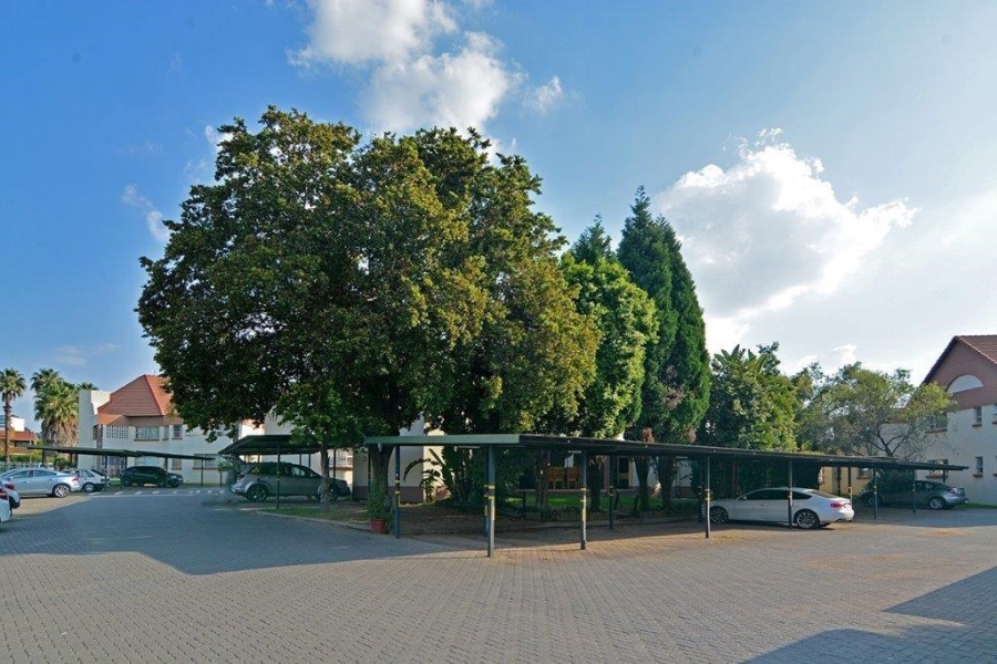 To Let 3 Bedroom Property for Rent in Bedfordview Gauteng