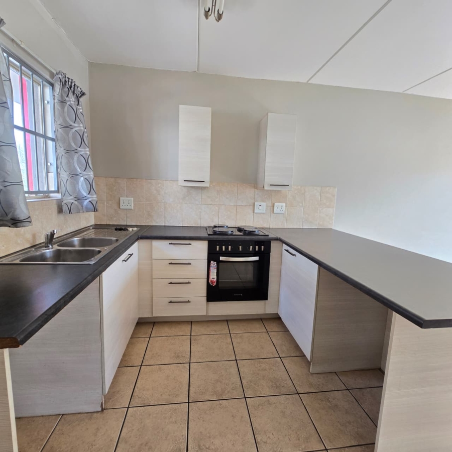 To Let 1 Bedroom Property for Rent in Rietfontein Gauteng