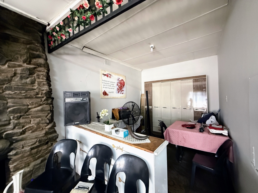 3 Bedroom Property for Sale in Andeon AH Gauteng
